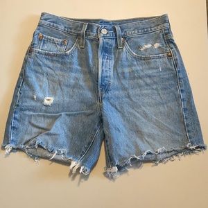 NWOT Levi’s 501 Mid-Length Shorts (Size 27)